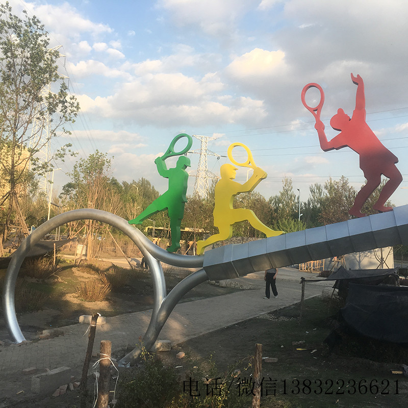哈尔滨冬奥会不锈钢运动人物雕塑安装